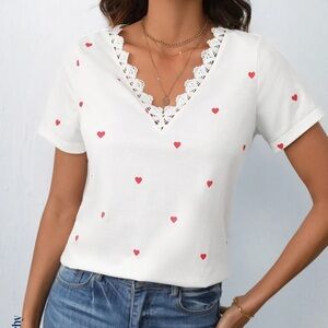 Heart Print Tie Back Tee